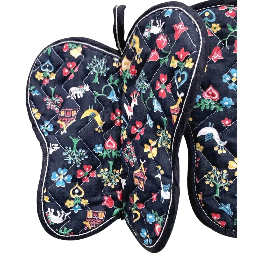1950s Hot Pads 2 Scandinavian Penn Dutch Folk Art Print Butterfly Quilted NOS